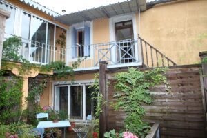 Relais Motard Ancien Hotel du Larzac